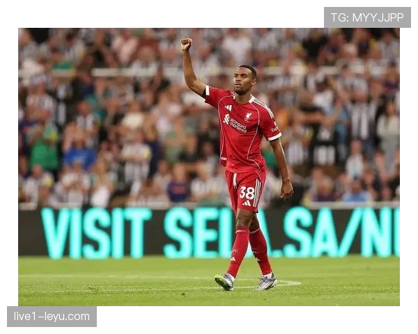 纽卡斯尔防线再显神勇，稳固防守助力连胜