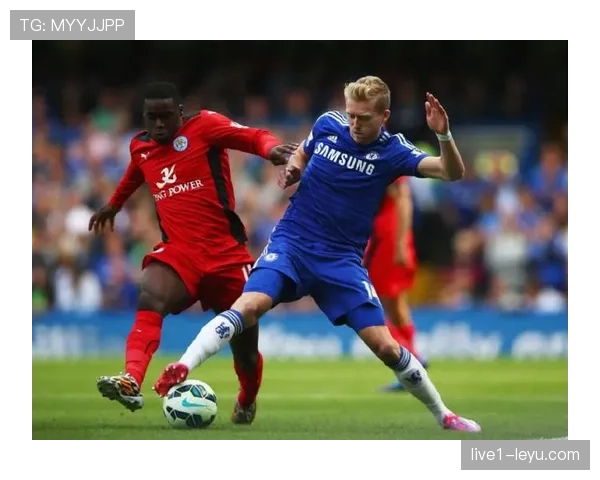 南安普顿主场迎战曼联，状态回暖成焦点