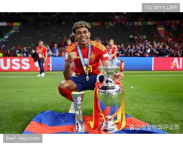 里昂青训体系再获殊荣，彰显培养新一代足球明星的强大实力与无限潜力