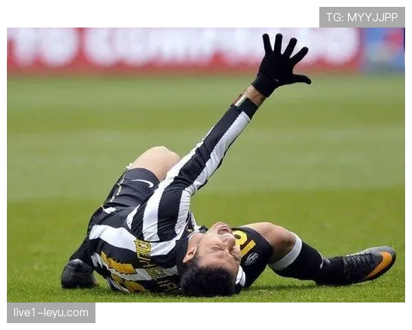 坎特巅峰统治力及伤病对生涯轨迹的影响解析